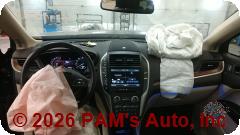 Vehicle photo 14
