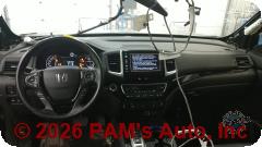 Vehicle photo 14