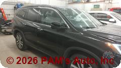 Vehicle photo 3