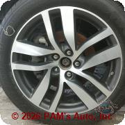 Vehicle photo 9