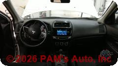 Vehicle photo 14