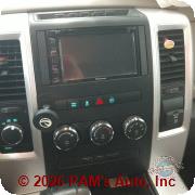 Vehicle photo 13