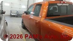 Vehicle photo 7