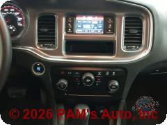 Vehicle photo 13