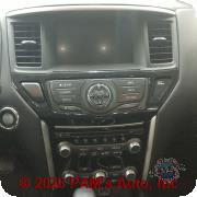 Vehicle photo 13