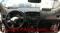 Vehicle photo 14