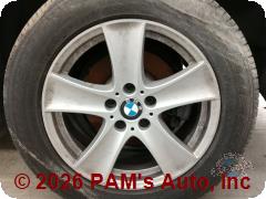 Vehicle photo 9