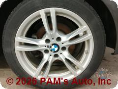 Vehicle photo 9