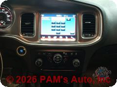 Vehicle photo 13