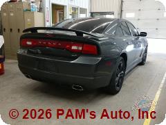 Vehicle photo 5