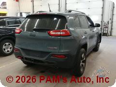 Vehicle photo 5