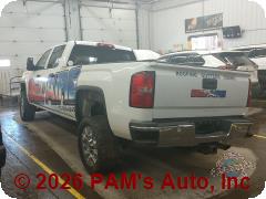 Vehicle photo 6