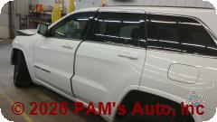 Vehicle photo 7