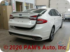 Vehicle photo 5