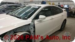 Vehicle photo 7