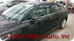 Vehicle photo 7