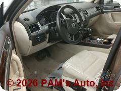 Vehicle photo 10