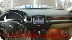 Vehicle photo 14