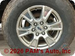 Vehicle photo 9