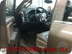 Vehicle photo 10