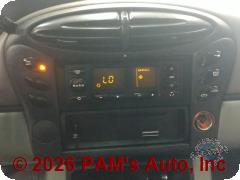 Vehicle photo 13