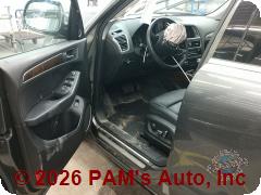 Vehicle photo 10