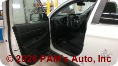 Vehicle photo 10