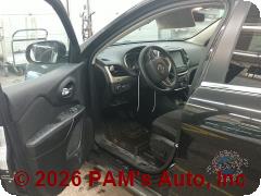 Vehicle photo 10
