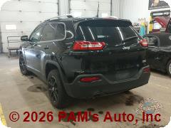 Vehicle photo 6