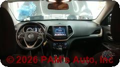 Vehicle photo 14