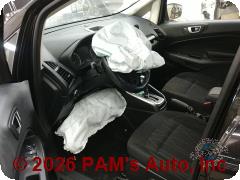 Vehicle photo 10