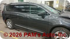 Vehicle photo 3