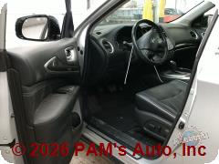 Vehicle photo 10