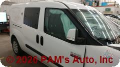 Vehicle photo 3