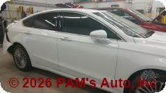 Vehicle photo 3