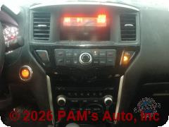 Vehicle photo 13