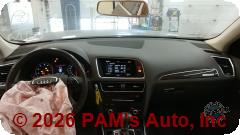 Vehicle photo 14