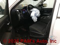 Vehicle photo 10