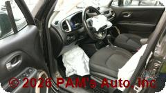 Vehicle photo 10