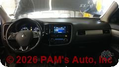 Vehicle photo 14
