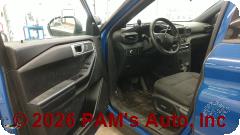 Vehicle photo 10