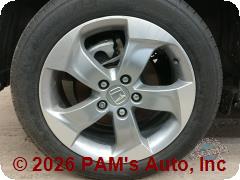 Vehicle photo 9
