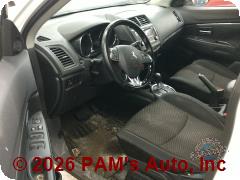 Vehicle photo 10