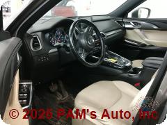 Vehicle photo 10
