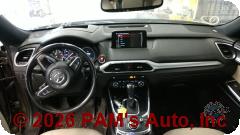 Vehicle photo 14