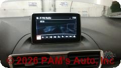 Vehicle photo 13
