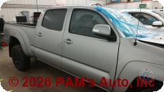 Vehicle photo 3