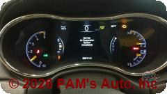 Vehicle photo 12