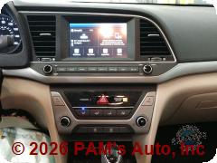 Vehicle photo 13