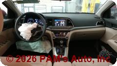 Vehicle photo 14